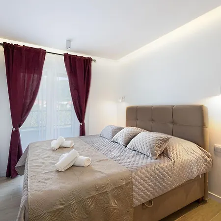 Penthouse Apartments East And West Star Kastela Exterior photo